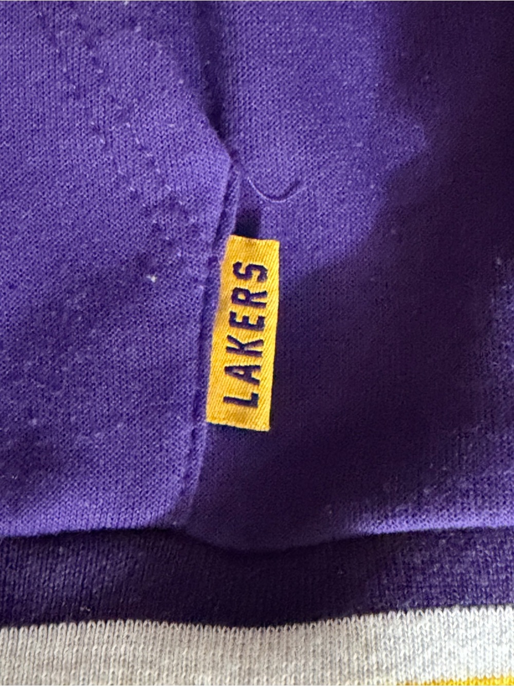 Lakers Crew Neck - Picture 2 of 4